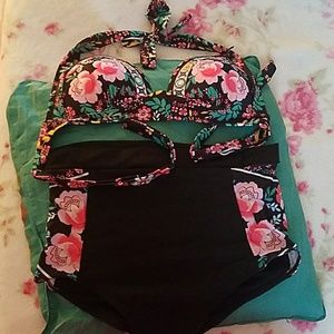 flower bikini - on hold