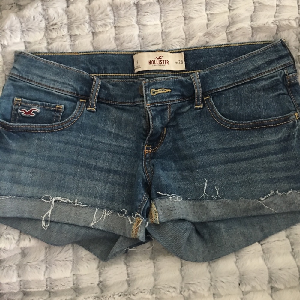 Hollister shorts size 3