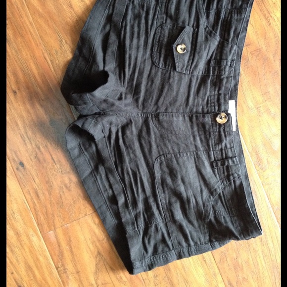 SOLD - Picture 3 of 4