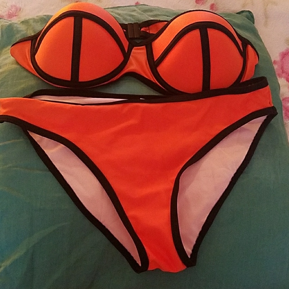 bikini