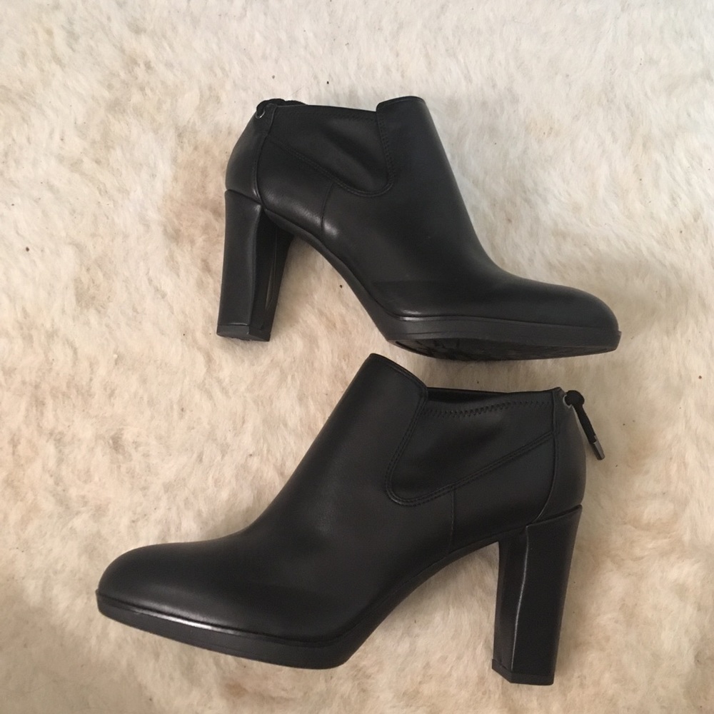Brand new Franco sarto black booties