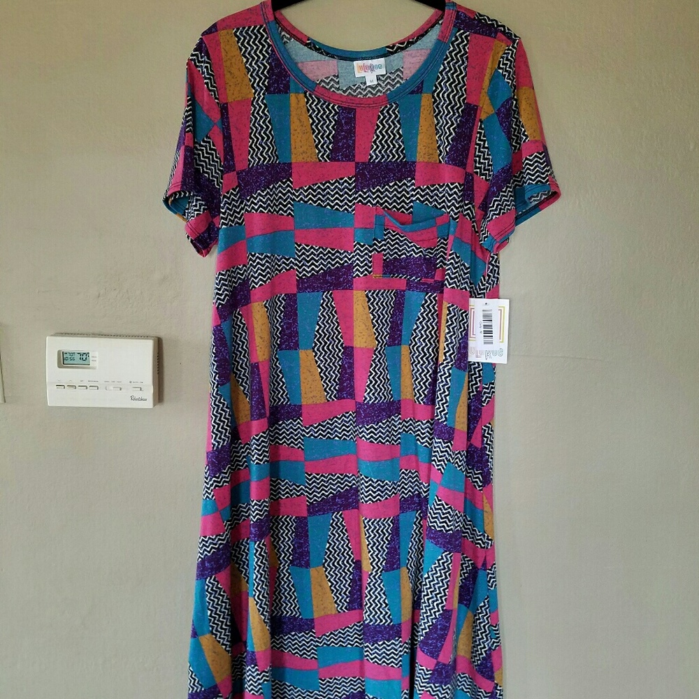 NWT medium  Carly