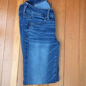 american eagle dark wash jeans