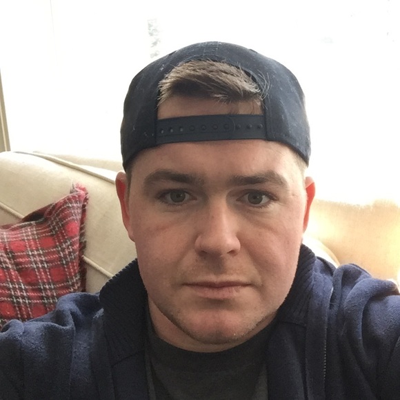 Meet your Posher, Alex - Picture 1 of 1