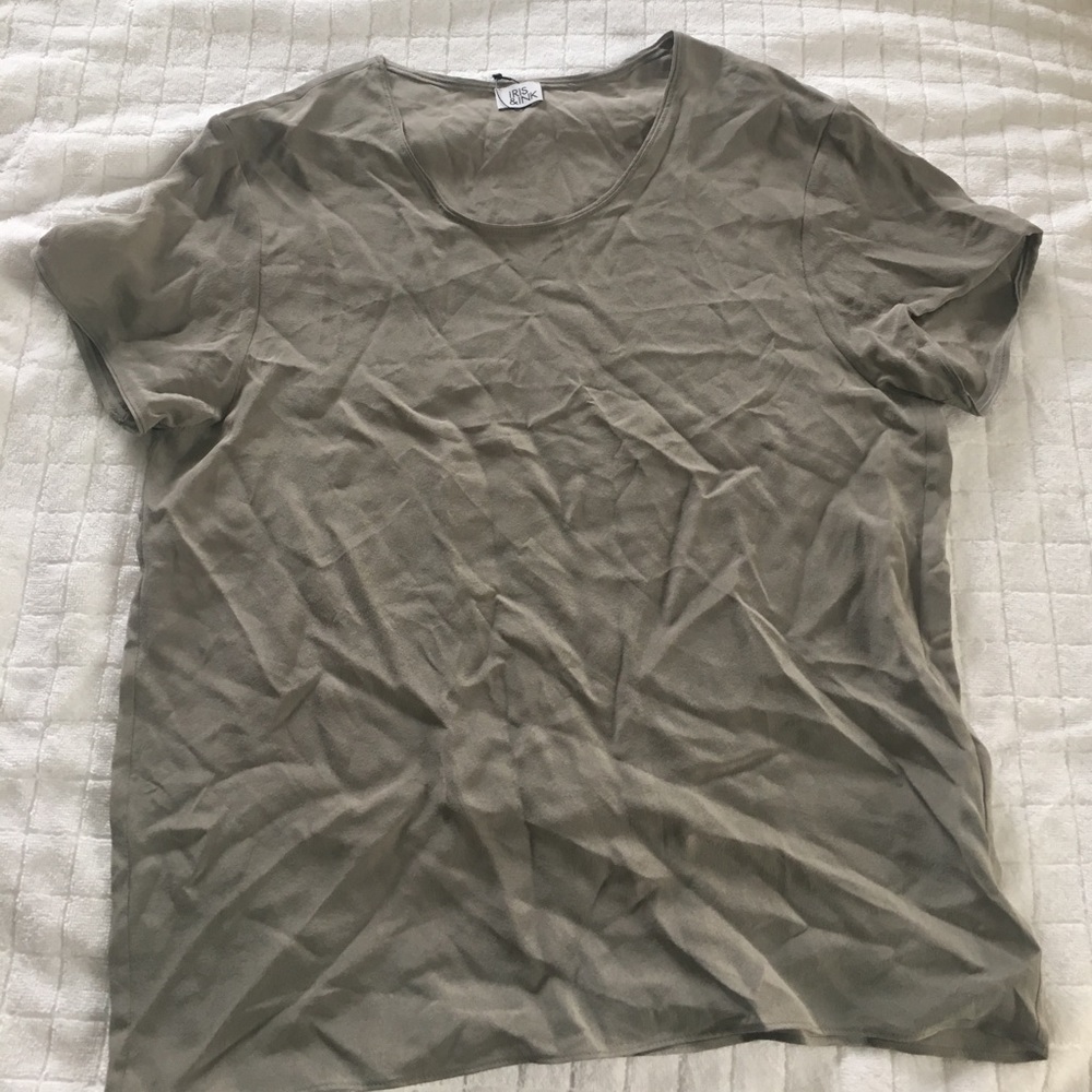 Iris and ink 100% silk tee