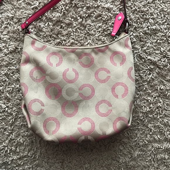 Coach purse - Picture 2 of 4