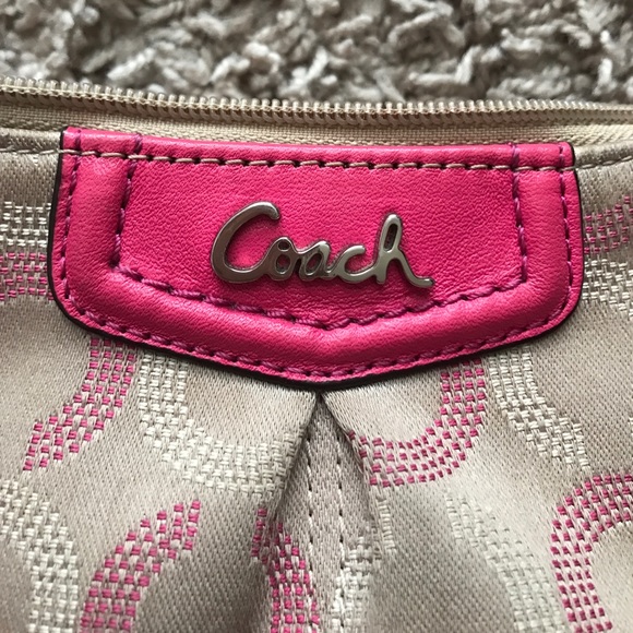 Coach purse - Picture 4 of 4
