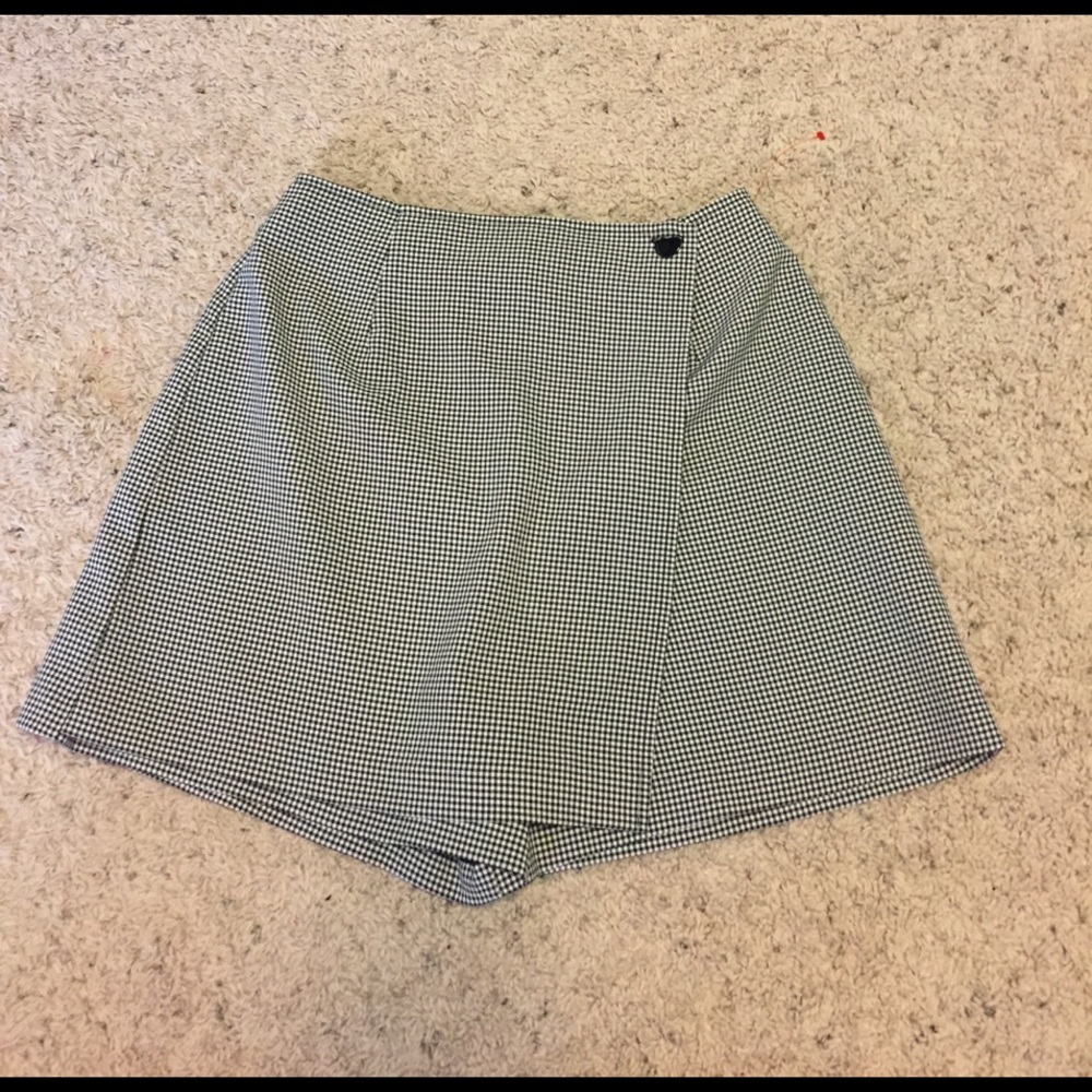 CHECK PATTERNED SKORT