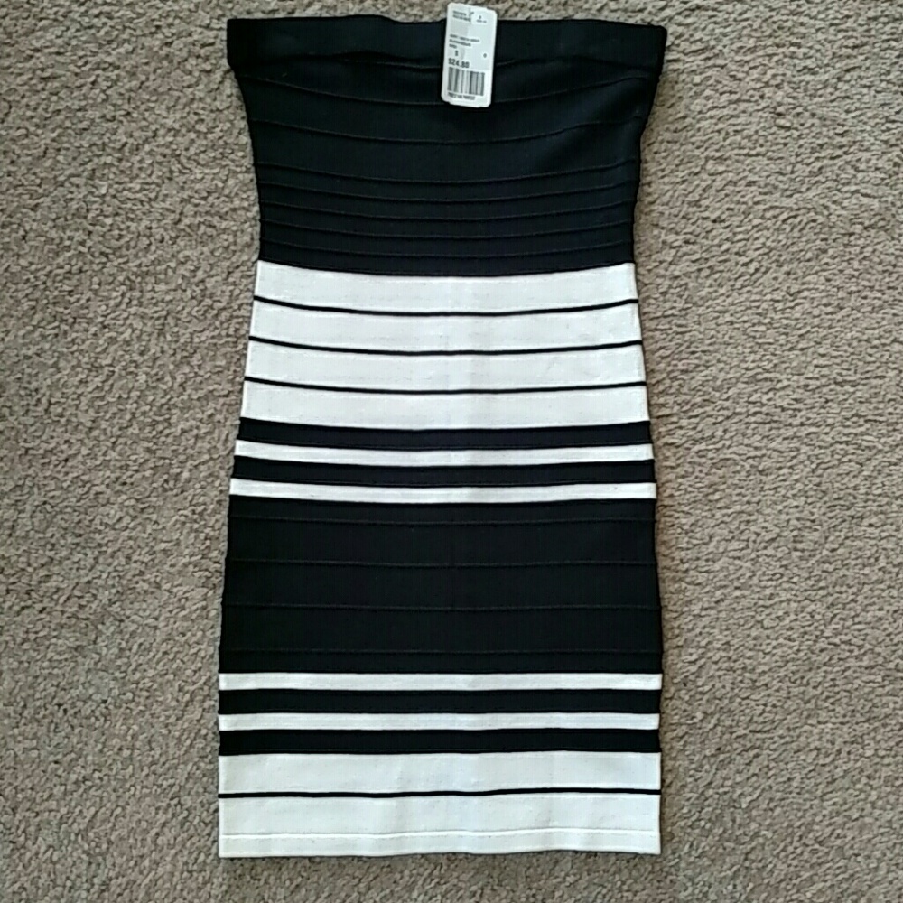 NEW Forever 21 Black & White Strapless Tube Dress