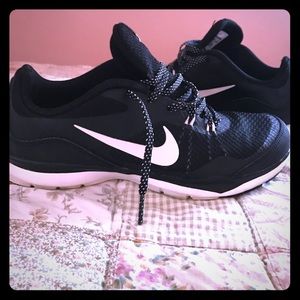 Nike flex cross trainers like new size 7