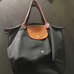 Longchamp tote