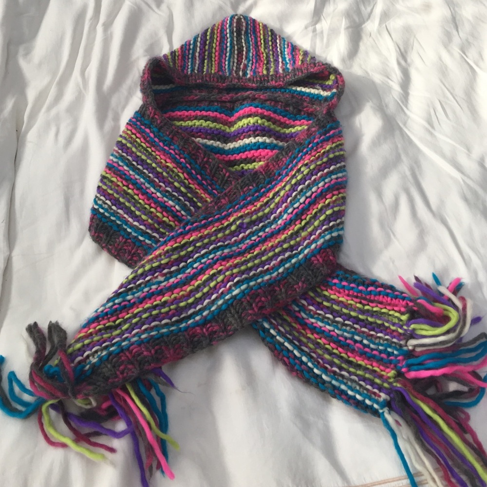 Lululemon hooded scarf