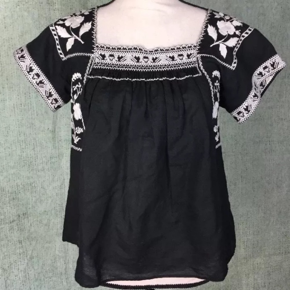 Madewell Black & White Embroidered Wildfield Top