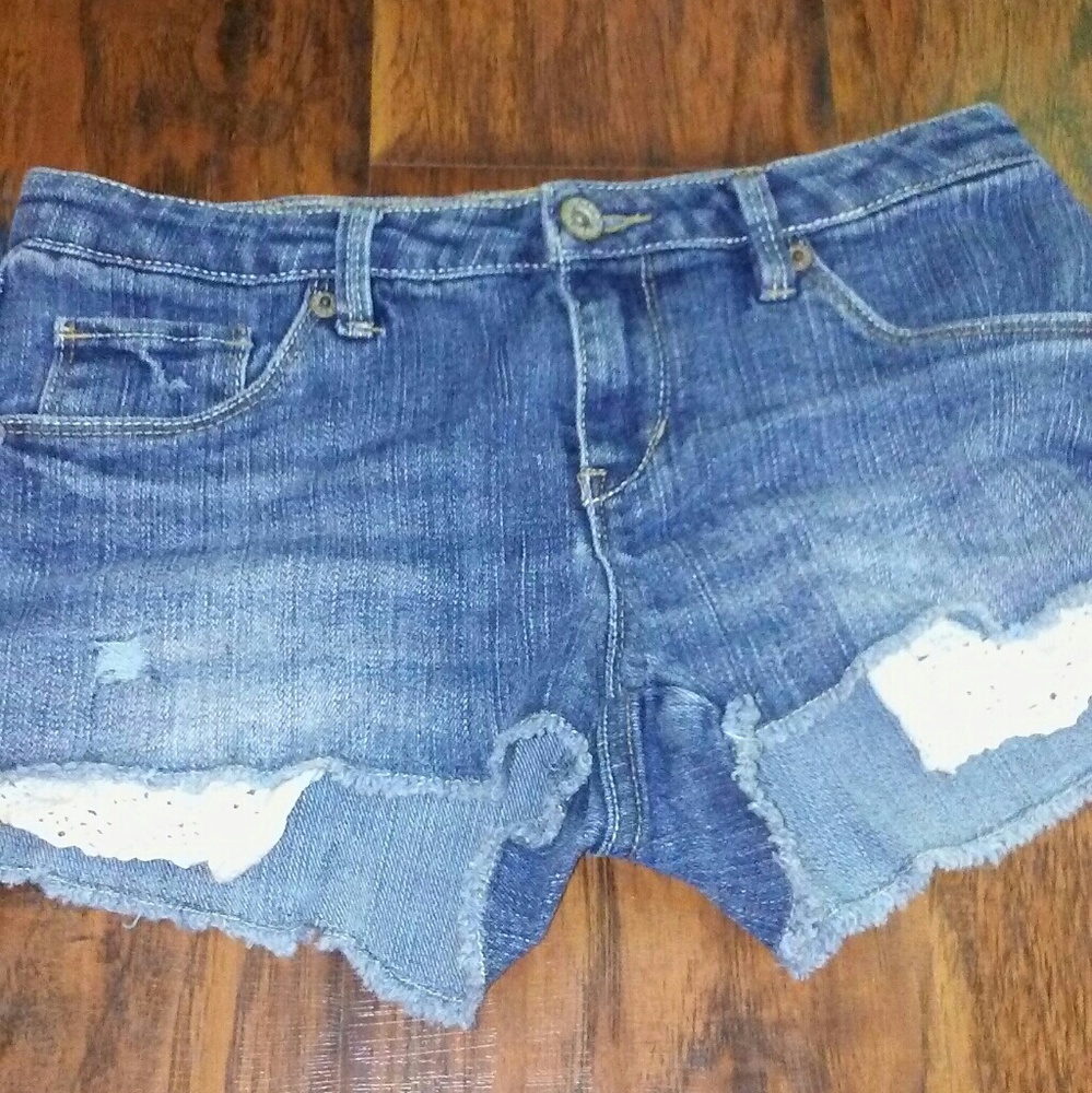Levi Jean Shorts With Pocket Design