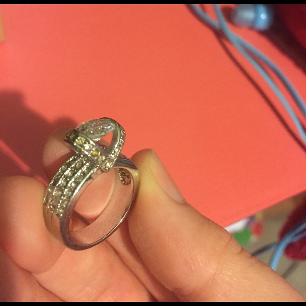 Jeweled ring