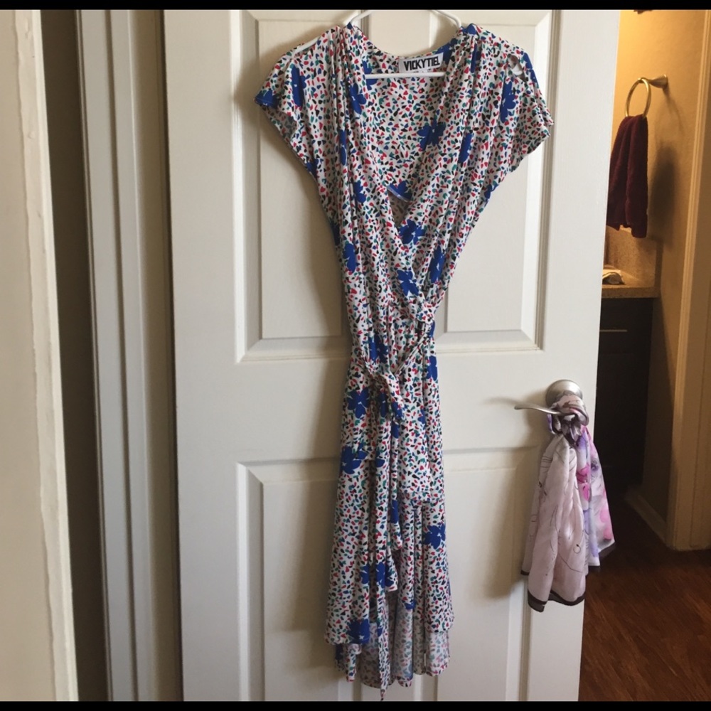 VickyTiel Wrap Dress