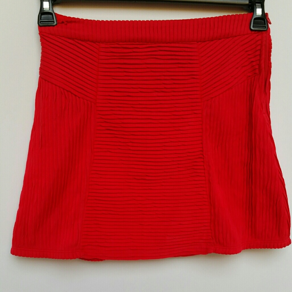 i.n.girl red skirt