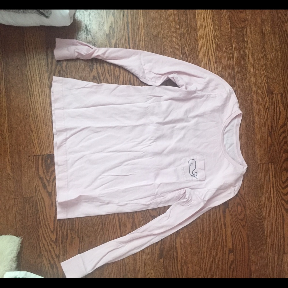 pink and navy vineyard vines shirt