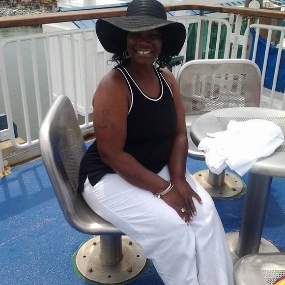 Meet your Posher, Robin - Picture 1 of 1