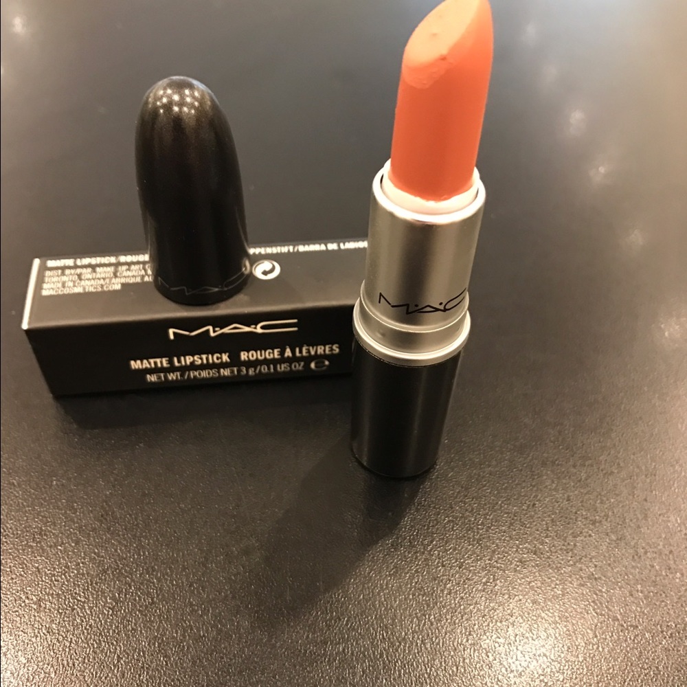 Lip stick duo