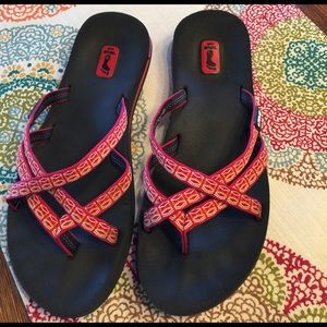 Red Tevas