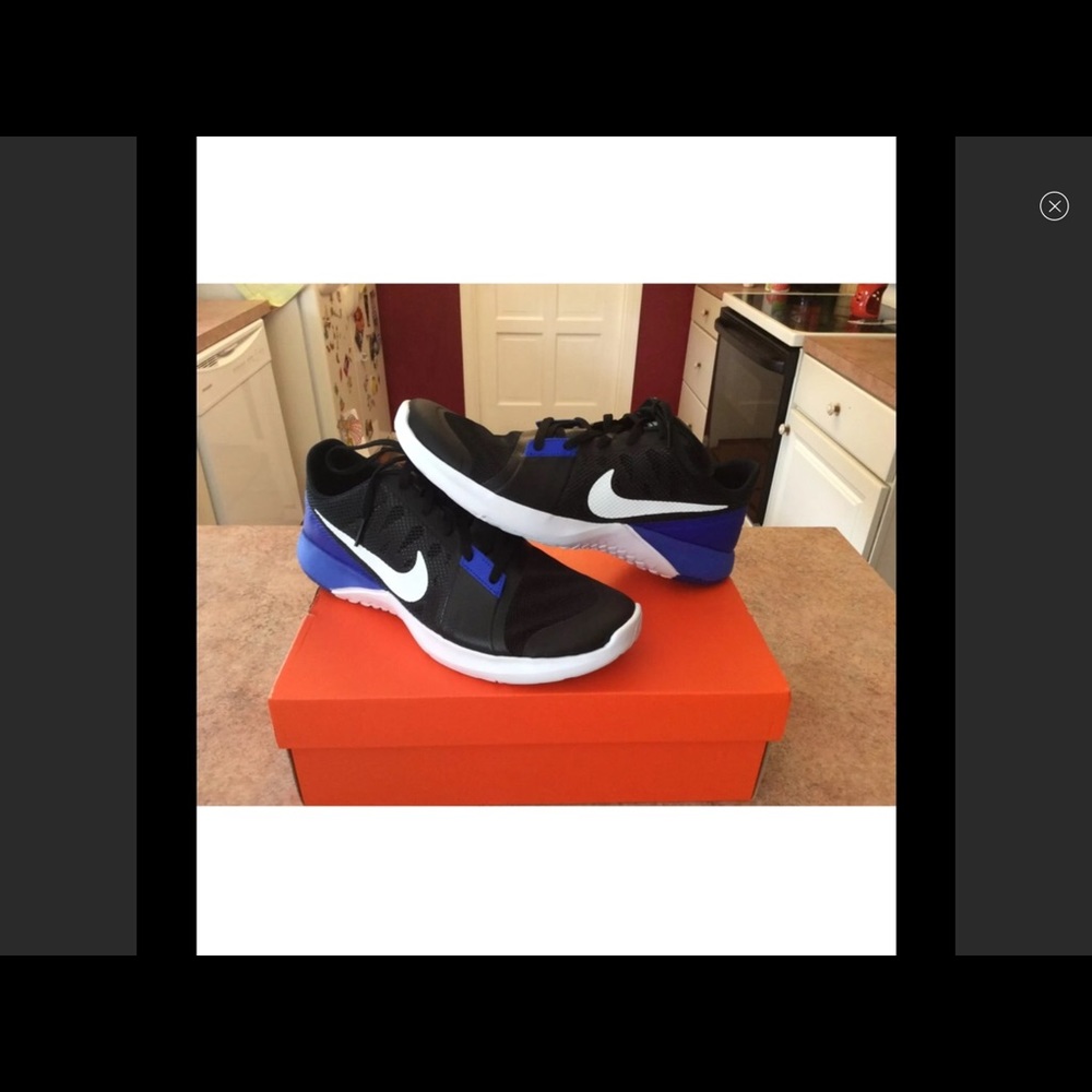 Men's Nike fit sole lite trainer