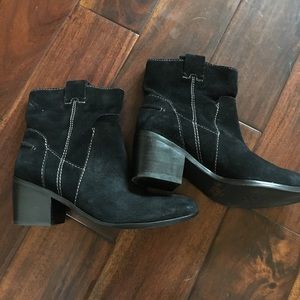 Black Vince Camuto suede ankle booties