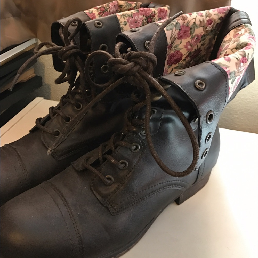 Combat Boots