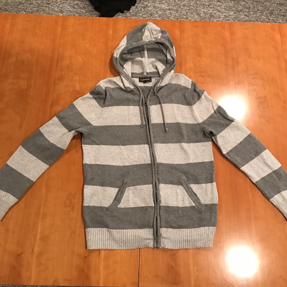 Express Zip Up