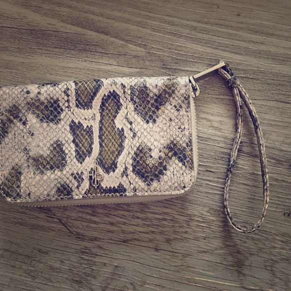 Cole Haan wallet! 🐍 - Picture 2 of 3