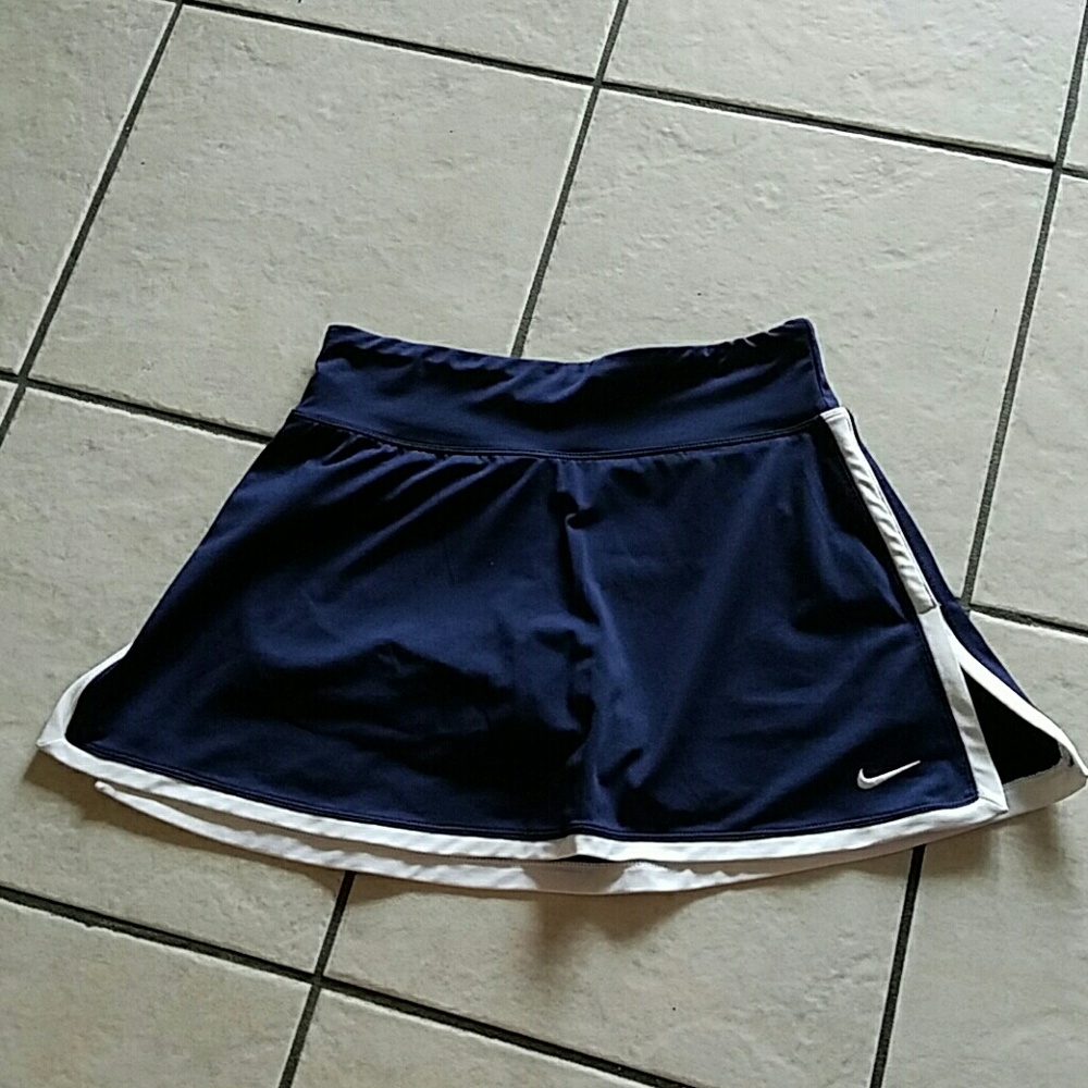 Navy Blue Nike tennis Skirt / Skort