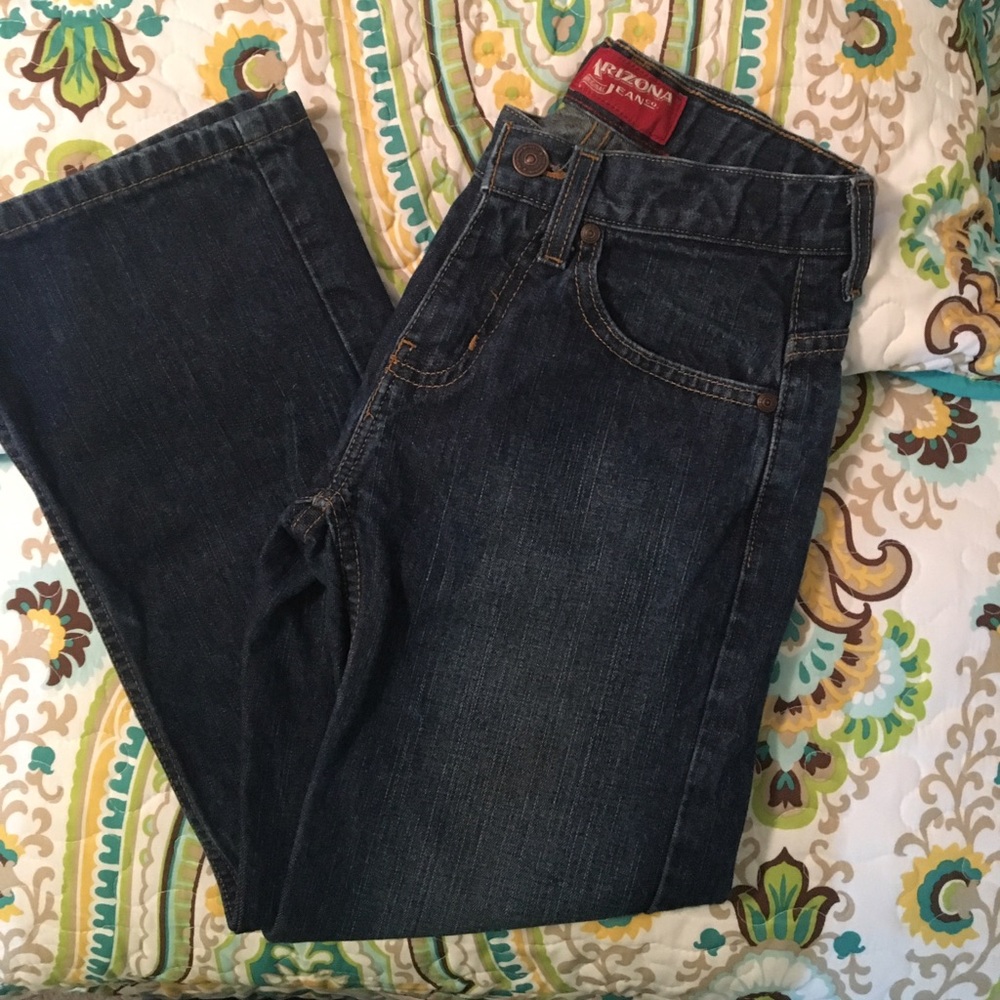 Boys jeans. Arizona.