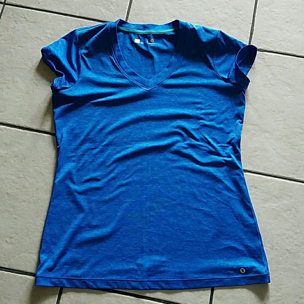 XERSION Dri-fit V-neck Shirt