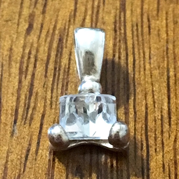 EARRINGS WITH MATCHING PENDANT - Picture 5 of 6