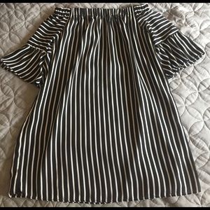 Off the shoulder dress Size S