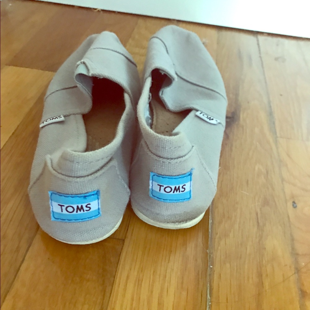 Tom's Classic Natural Canvas Slip On