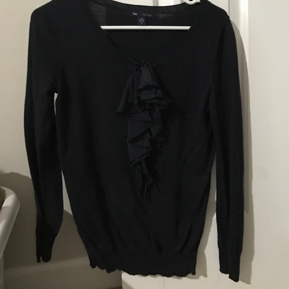 Slight Ruffle Sweater- GAP - Picture 3 of 3