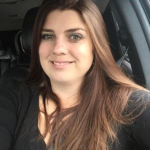 Meet your Posher, Cassi