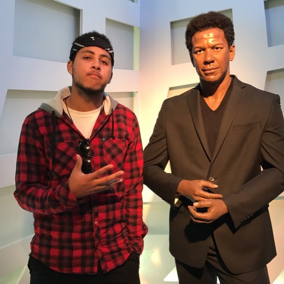 Meet your Posher, George - Picture 1 of 1