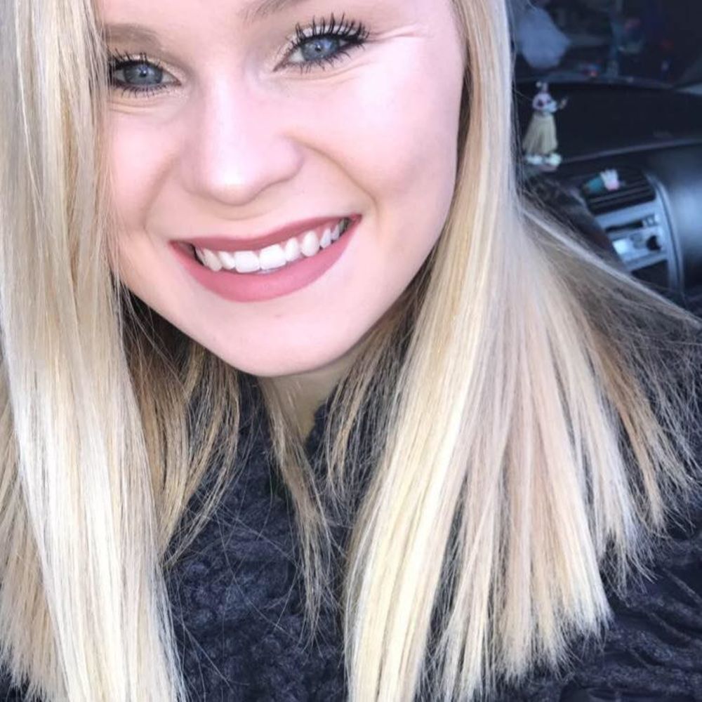 Meet your Posher, Ashley