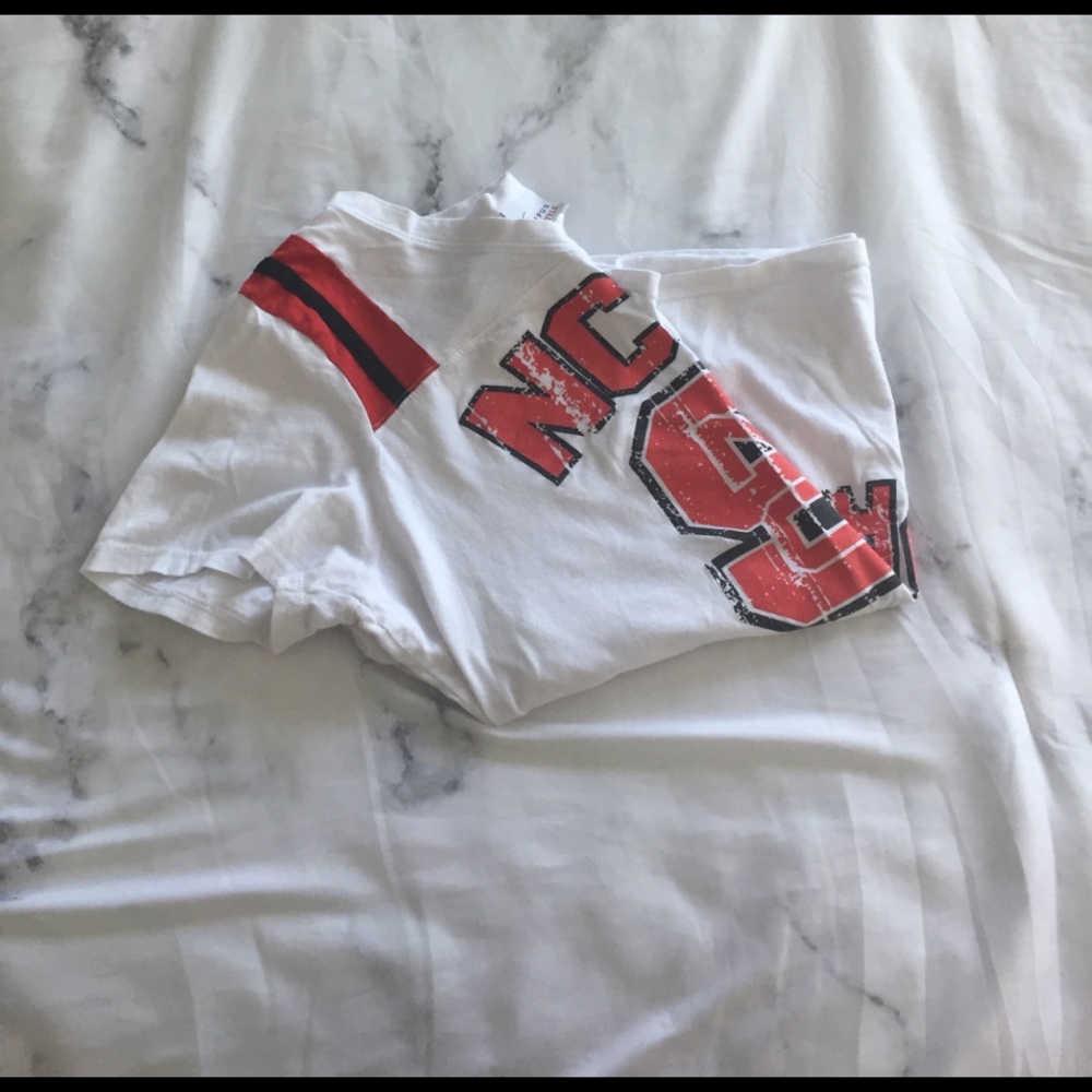 NC STATE V NECK