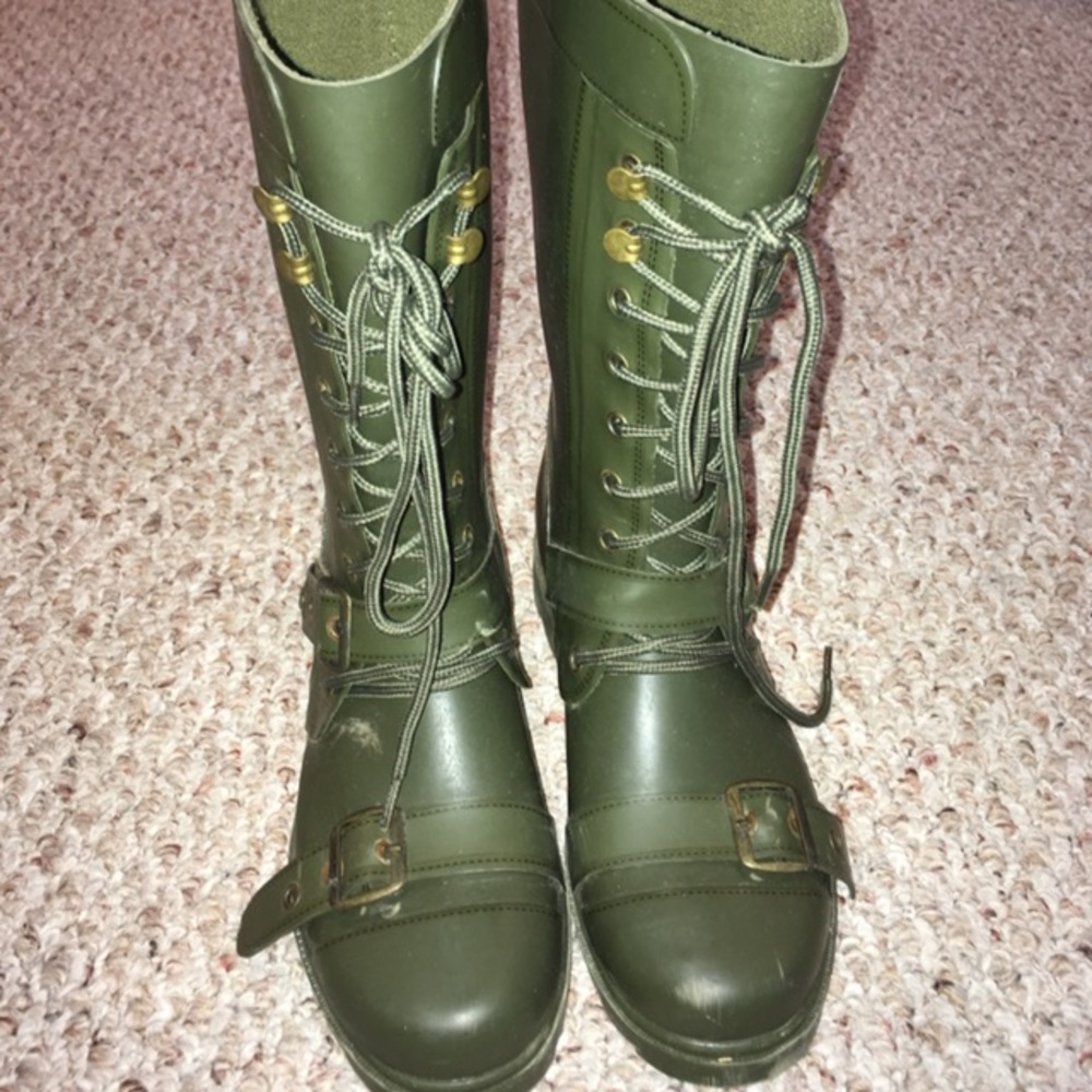 !!!SOLD!!!!! Green combat rain boots