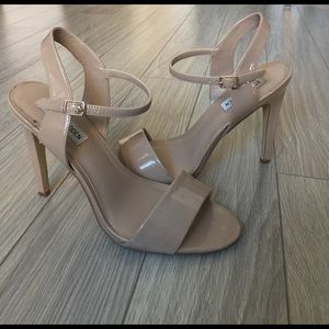 Steve Madden Nude Heels