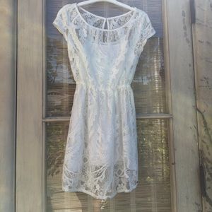 White lace dress