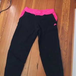 nike black and neon pink sweatpants