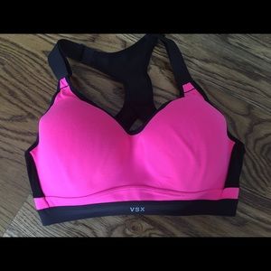 Victoria's Secret Incredible Sports Bra