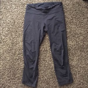 LULULEMON leggings with breathable mesh