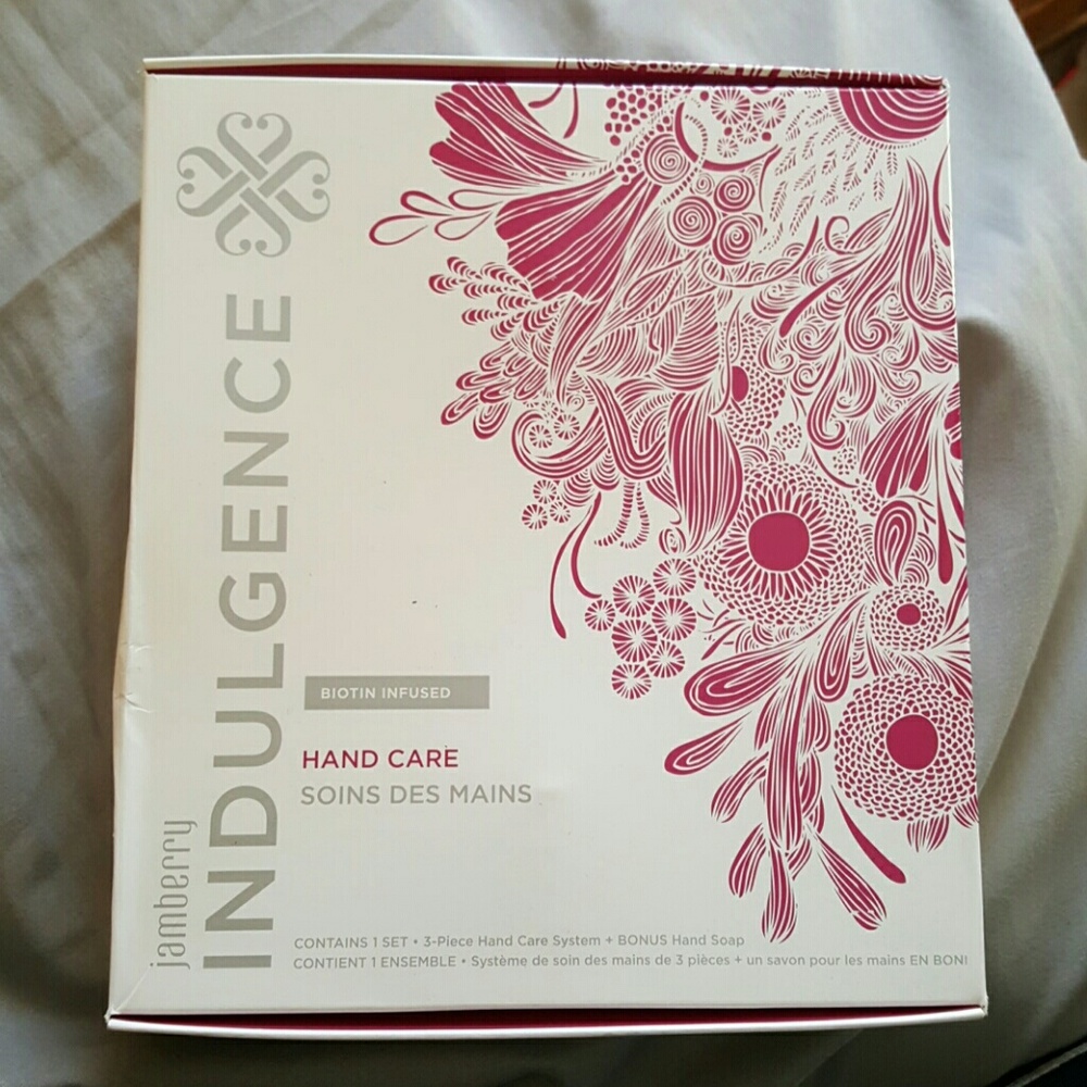 Hand care kit