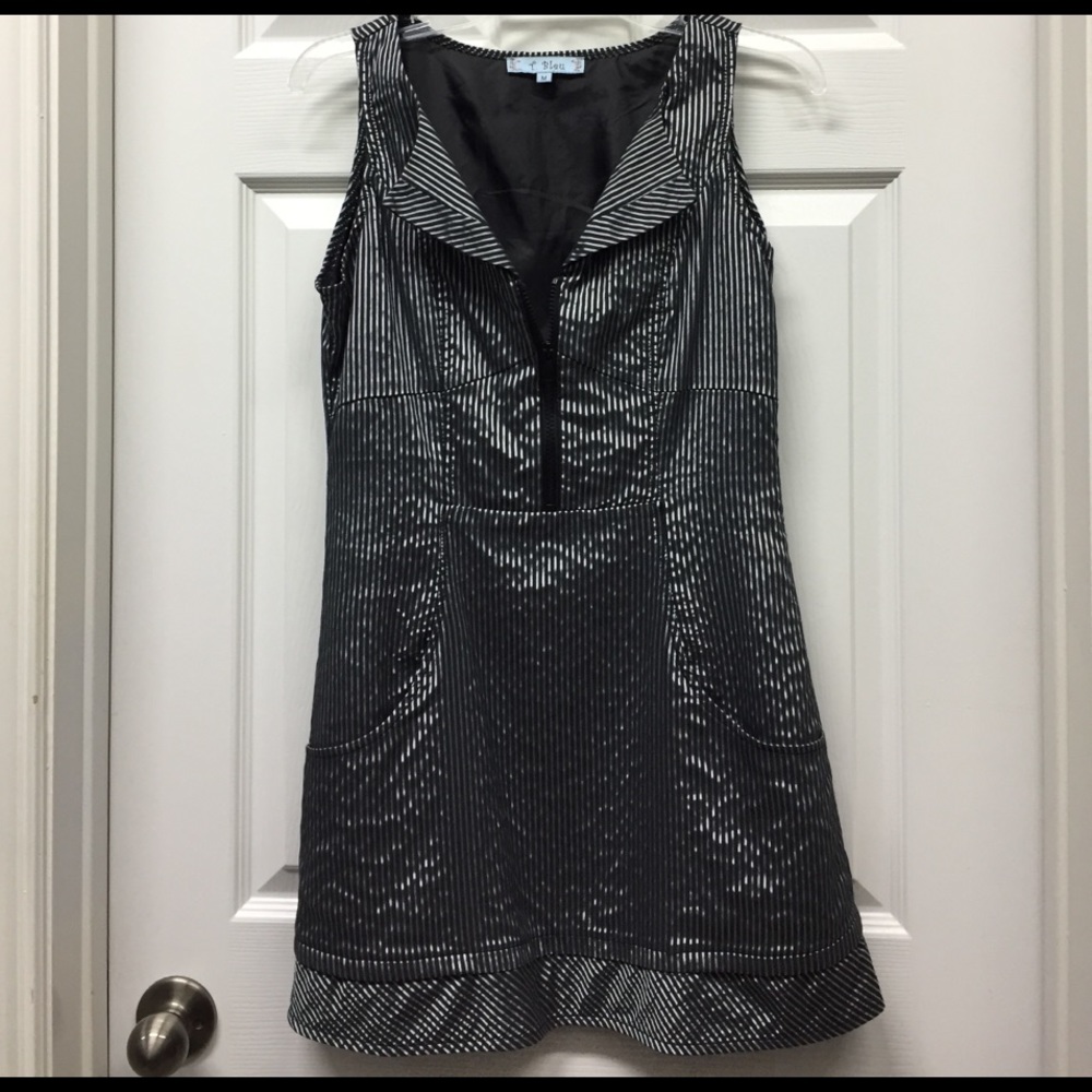 Black and silver super cute dress💜💜💜