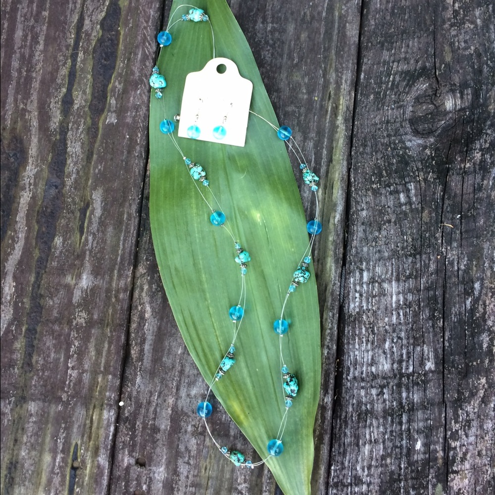 EsMor Turquoise Colored Beaded Necklace Set